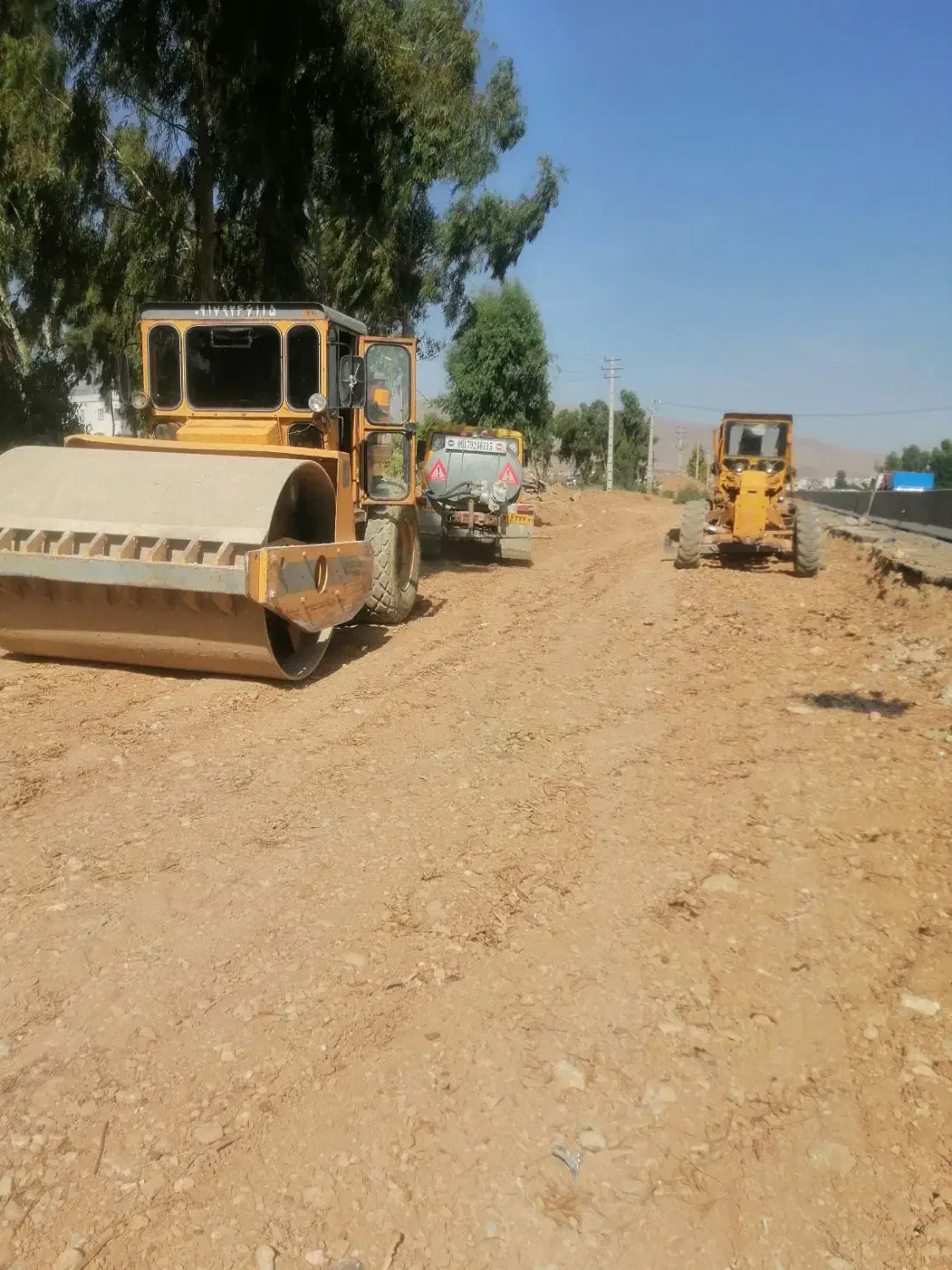 اجاره دهنده گریدر ودستگاههای راه سازی|خدمات حمل و نقل|شیراز, شهرک سراج|دیوار