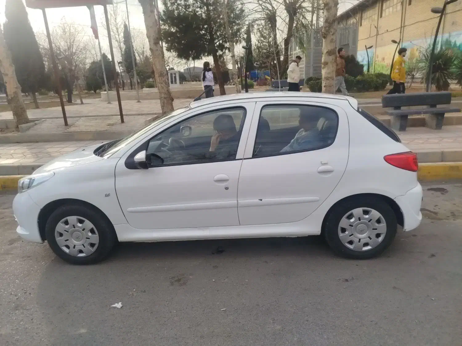 207مدل 403|خودرو سواری و وانت|آفتاب, |دیوار