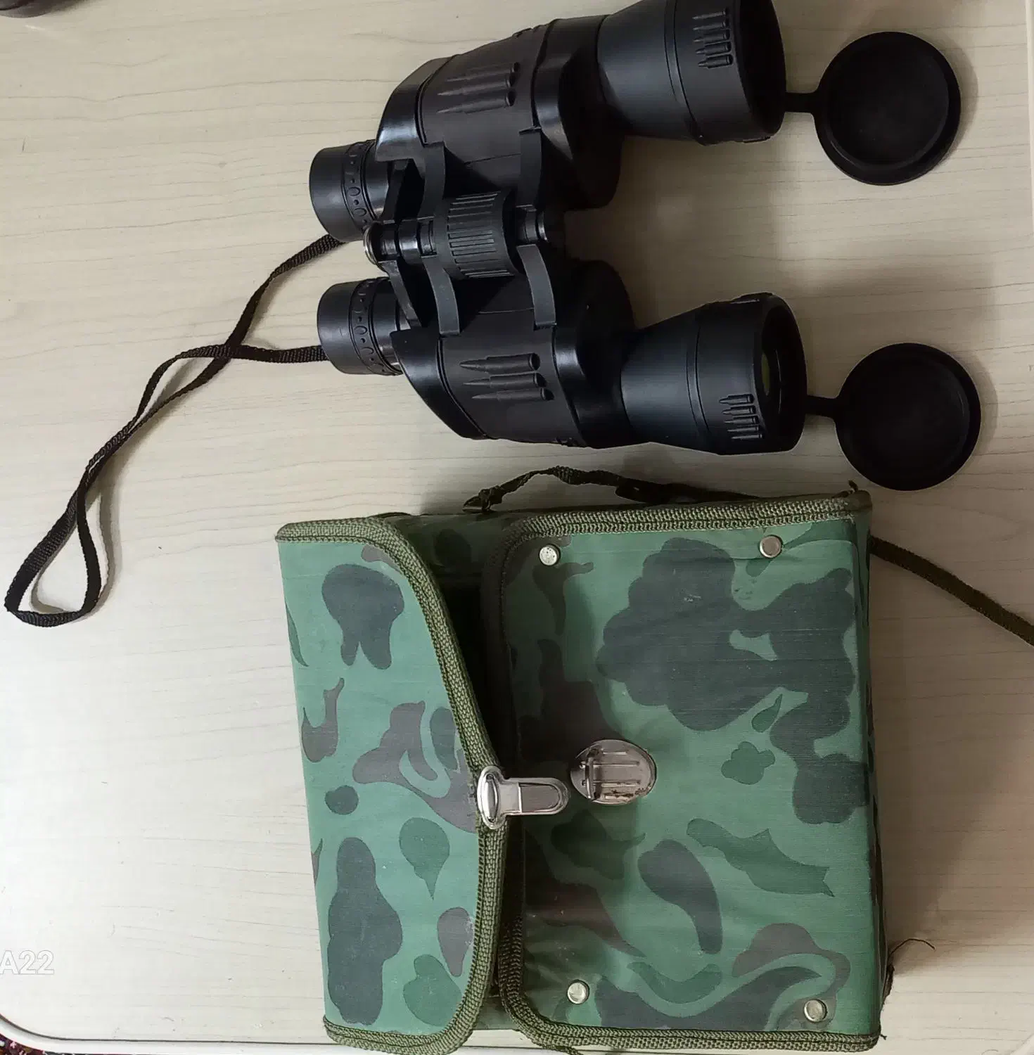 دوربین شکاری روسی|کوهنوردی و کمپینگ|کاشان, گبرها|دیوار