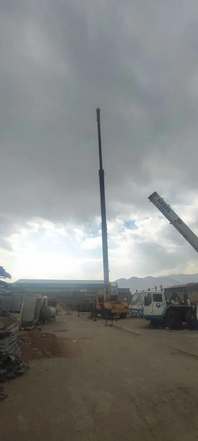 جرثقیل کارگاهی ۲۵تن|خودرو سنگین|اراک, |دیوار