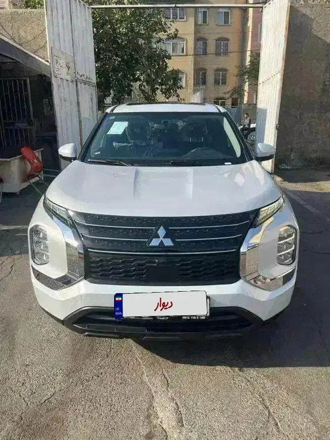اوتلندر ۲۰۲۳ M line تک دف صفر|خودرو سواری و وانت|تهران, جمهوری|دیوار