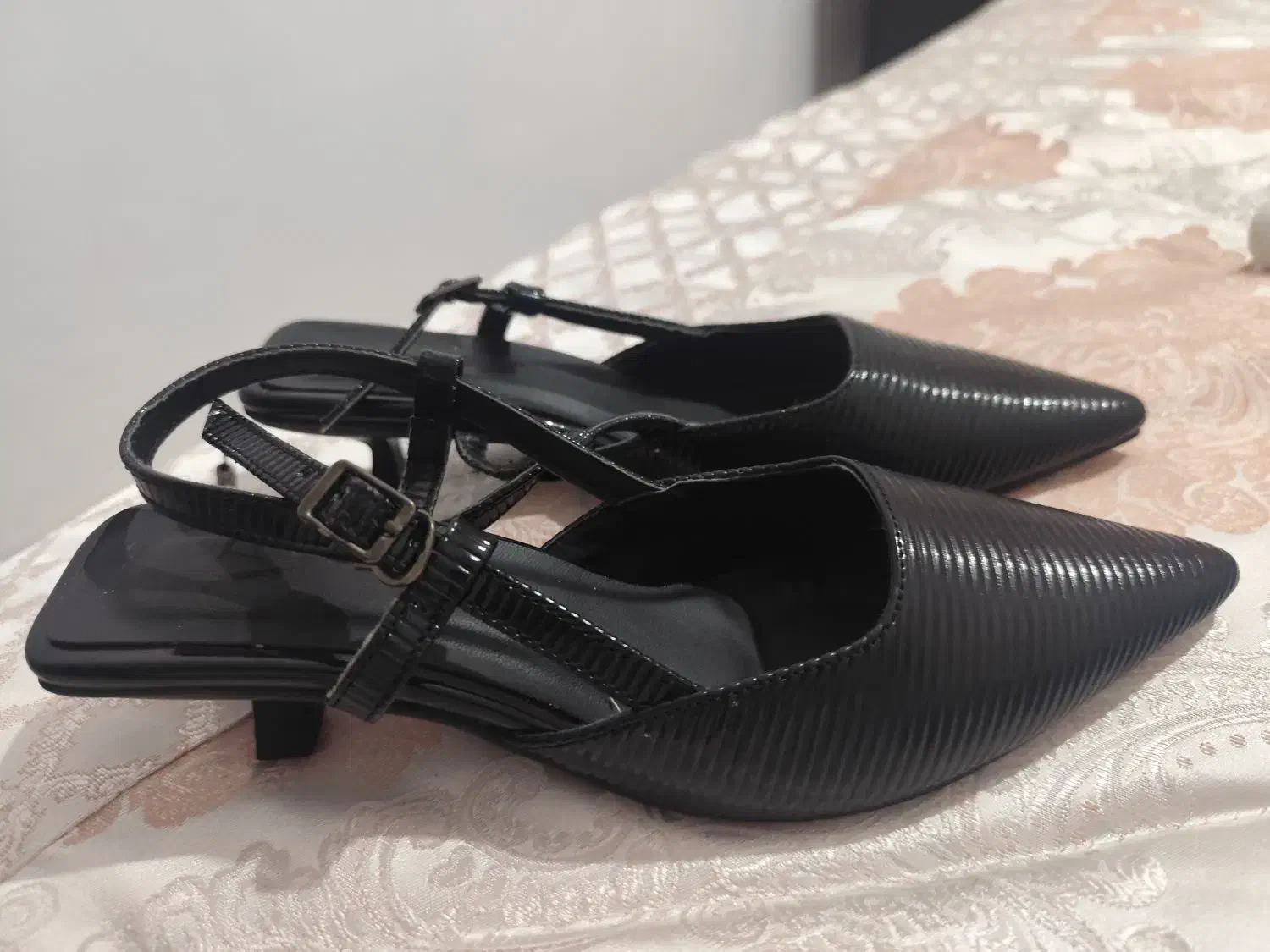 کفش مجلسی نو و استفاده نشده سایز ۴۰|کیف، کفش، کمربند|آستارا, |دیوار