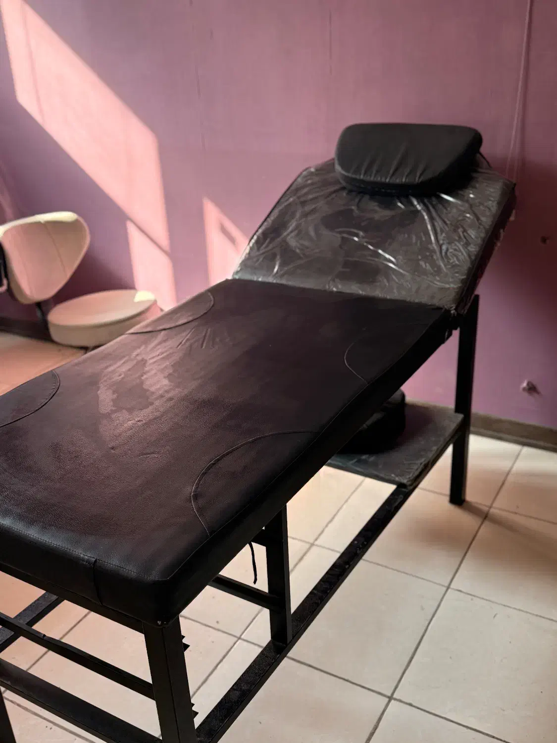 فروش تجهیزات آرایشگاه|آرایشگاه و سالن‌های زیبایی|فولادشهر, B7|دیوار