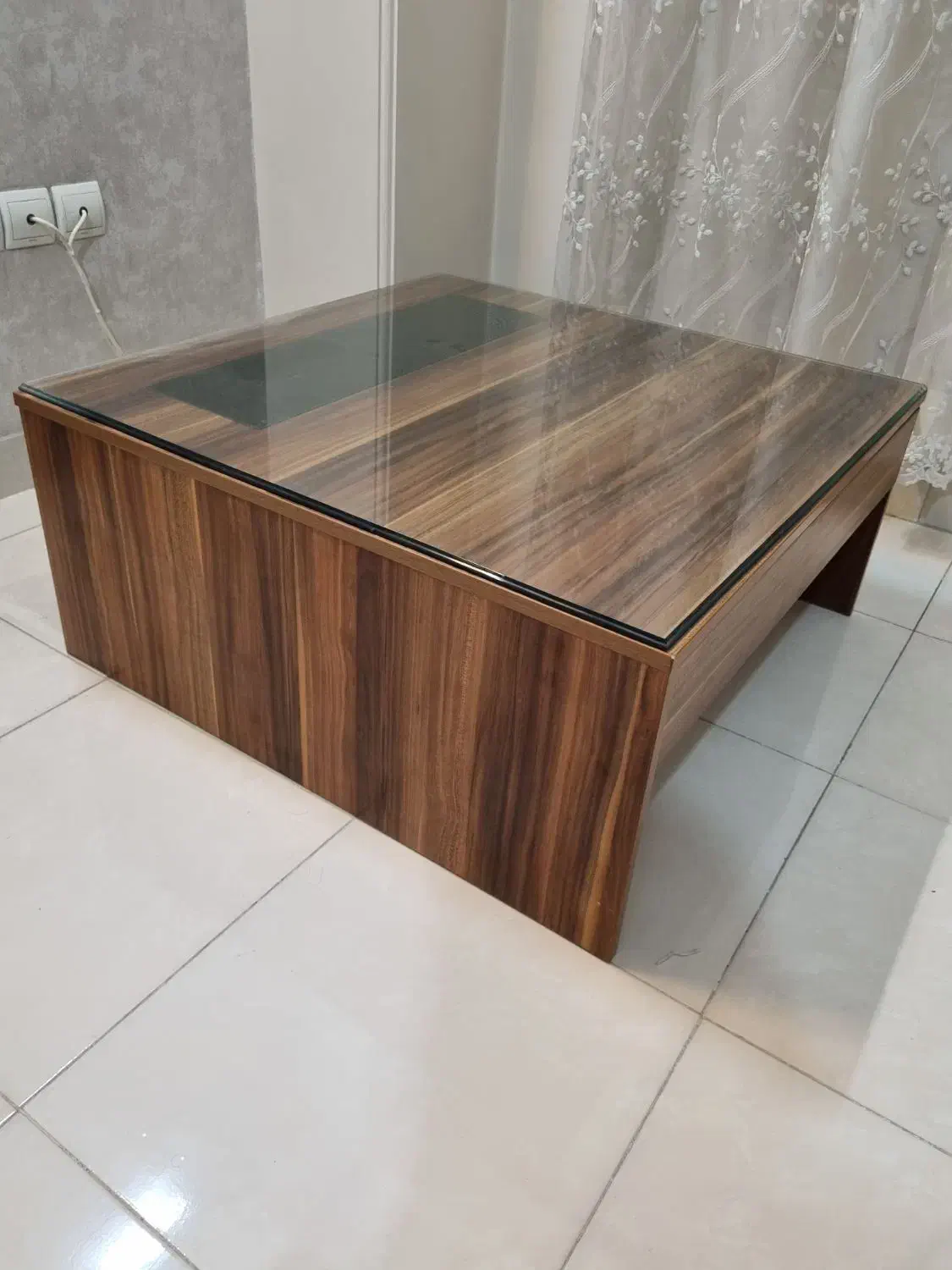 میز جلو مبلی MDF کشو دار|مبلمان خانگی و میز عسلی|اسلامشهر, باغ فیض|دیوار