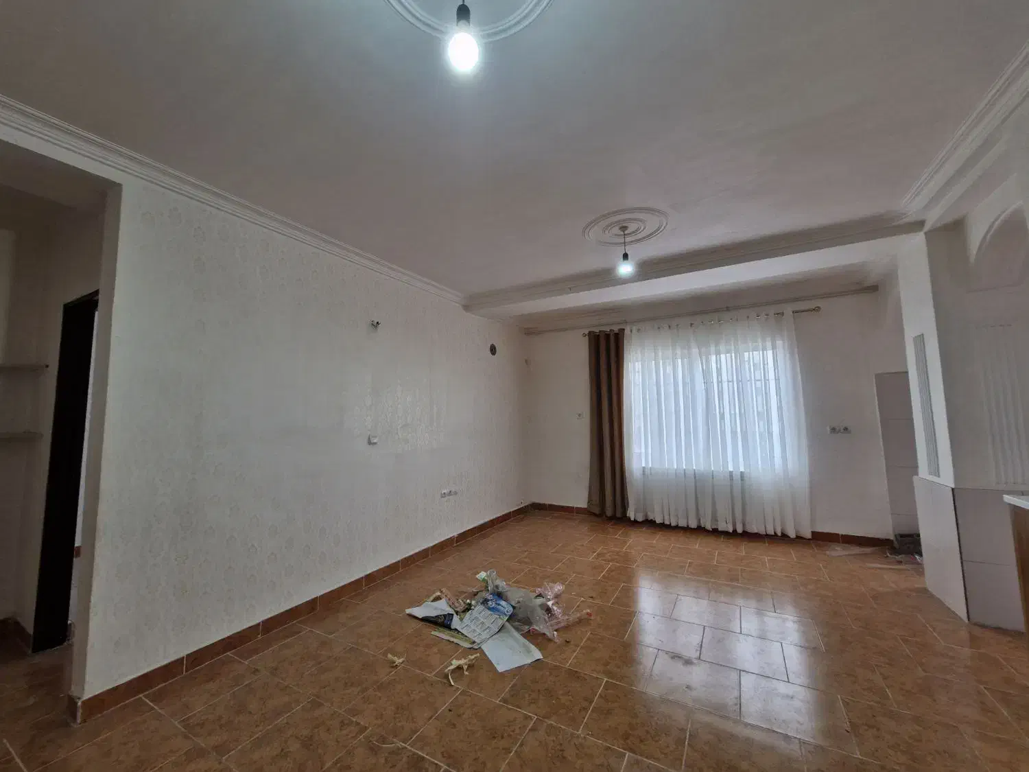 واحد۹۰متر طبقه اول تالش فجر|فروش آپارتمان|تالش, هشتپر|دیوار