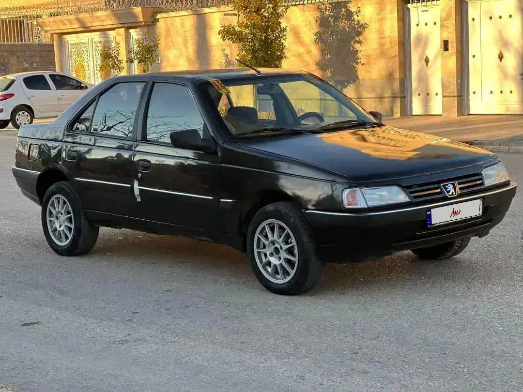 405مدل81|خودرو سواری و وانت|شیراز, شهرک صادقیه|دیوار