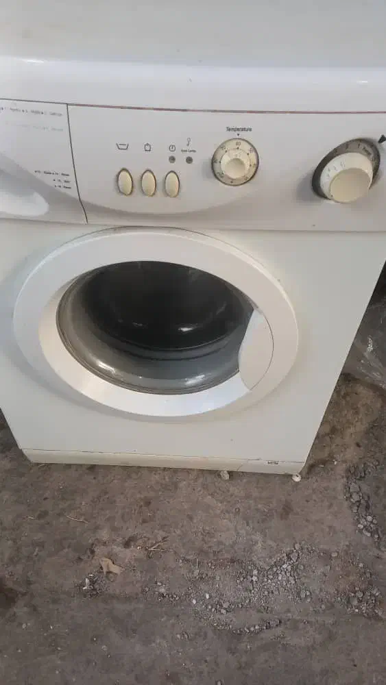 لباسشویی اسنوا|ماشین لباسشویی و خشک‌کن لباس|مشهد, شهید احمدی روشن|دیوار