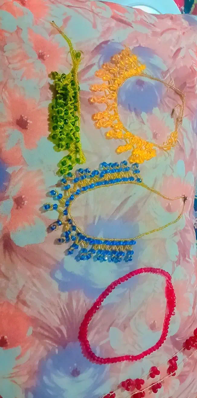 گردنبند  دستی درست شده|بدلیجات|ماهنشان, |دیوار