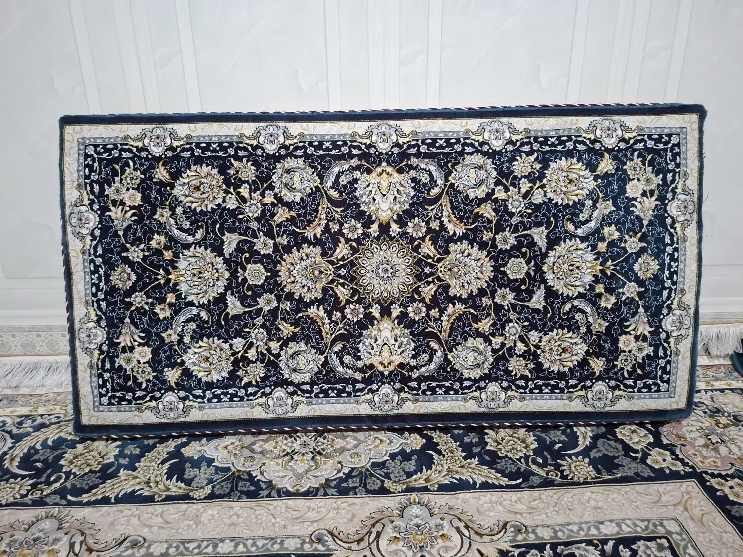 فرش و پشتی|فرش|زنجانرود, |دیوار