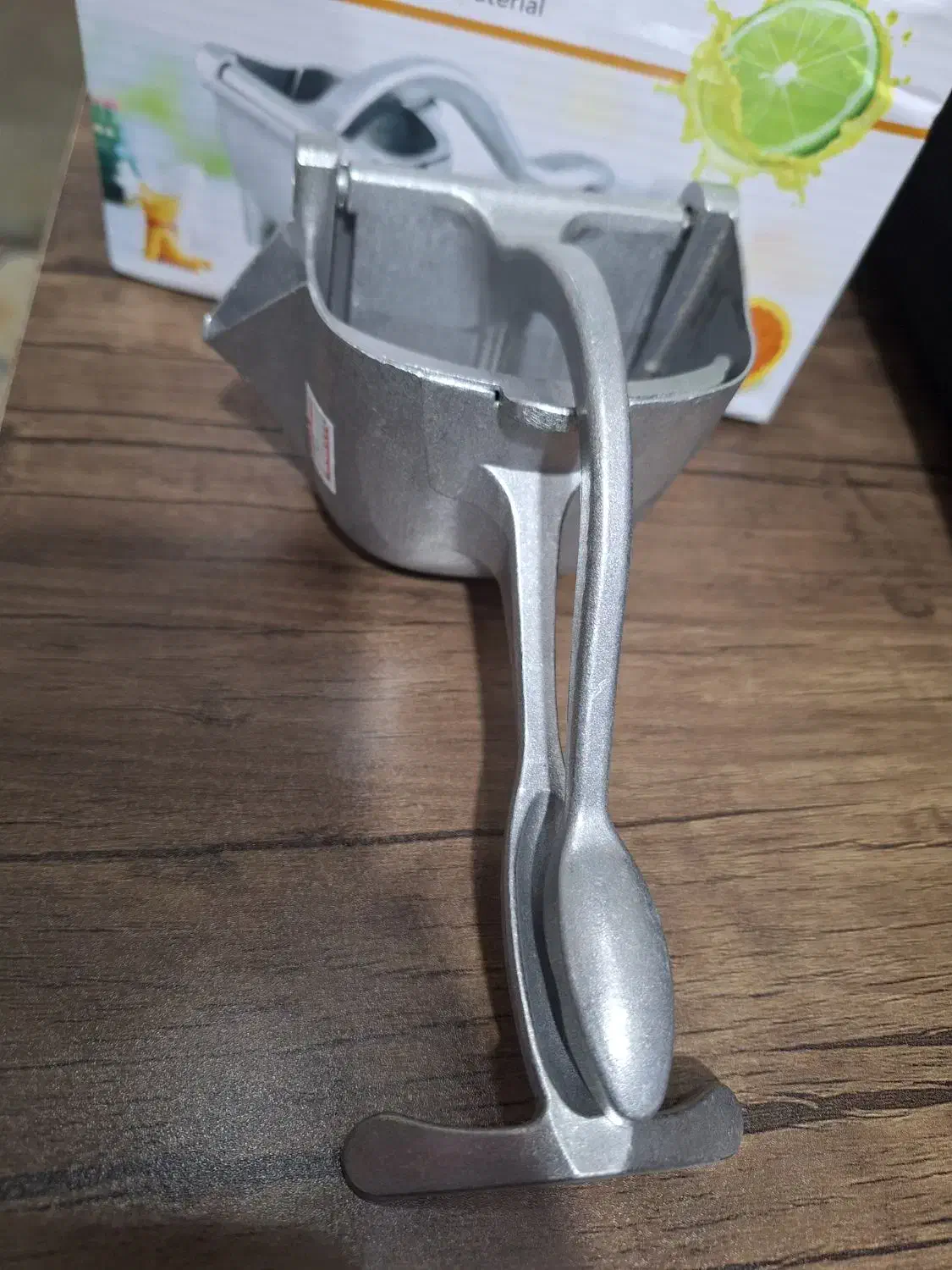 آب مرکبات گیری دستی|آبمیوه‌گیر و آب‌مرکبات‌گیر|شیراز, شاپورجان|دیوار