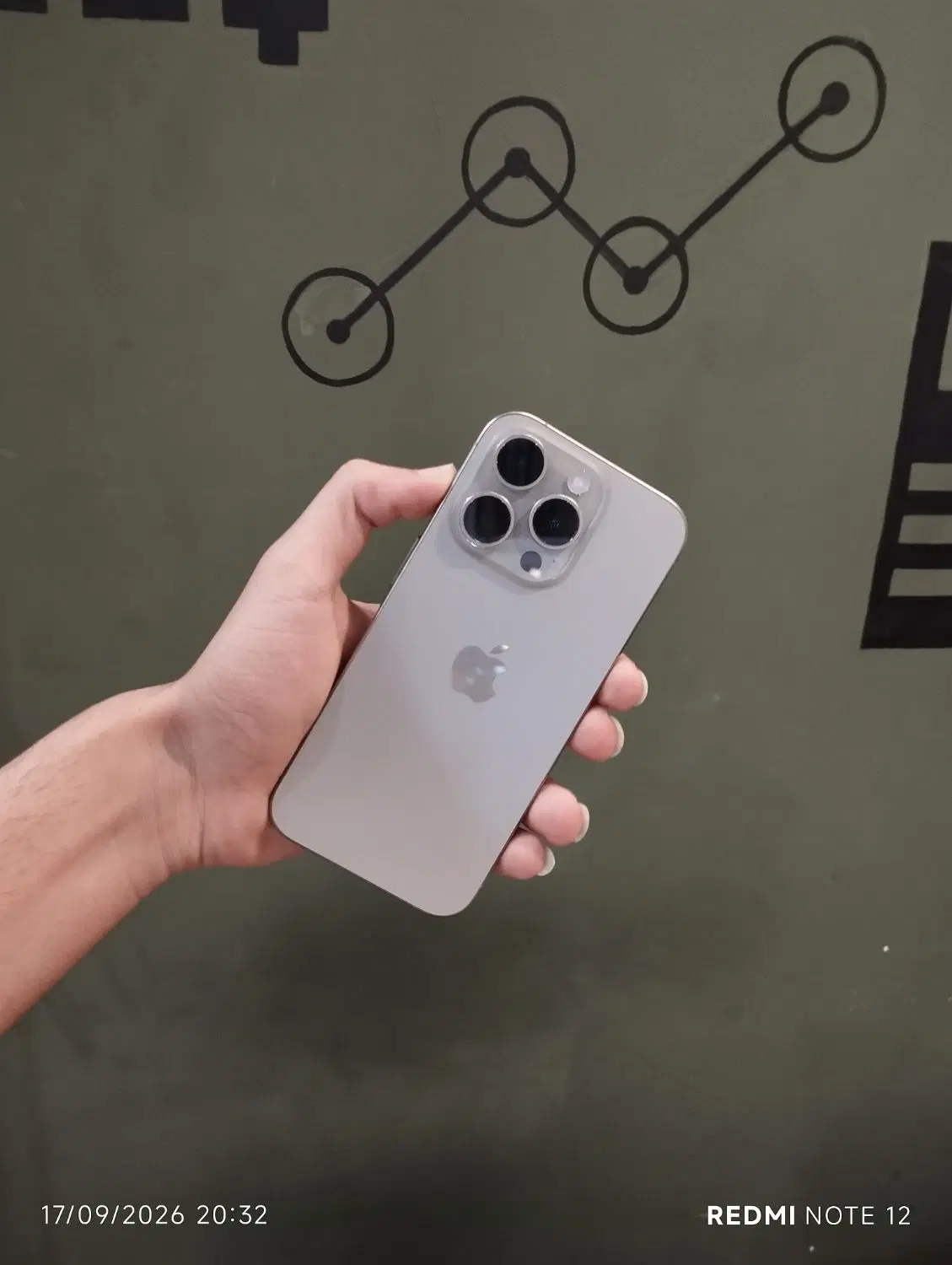 iPhone15pro|موبایل|تهران, آسمان|دیوار