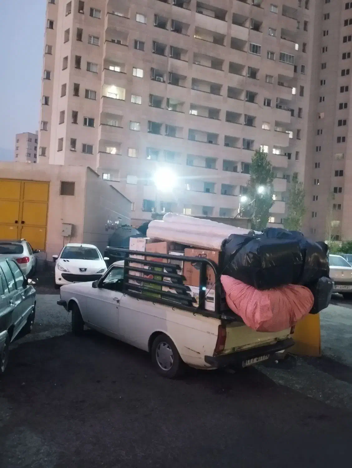 کارگر باربری|خدمات حمل و نقل|مشکین‌دشت, |دیوار