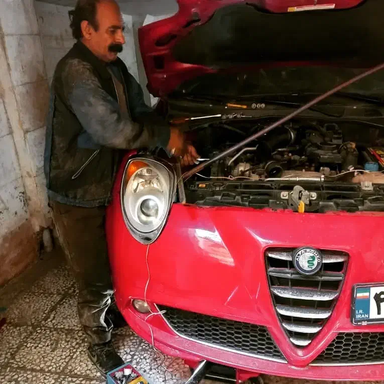 مکانیکی امداد ۱۱۰ (۴۰سال سابقه شبانه روزی)|خدمات موتور و ماشین|تهران, نارمک|دیوار