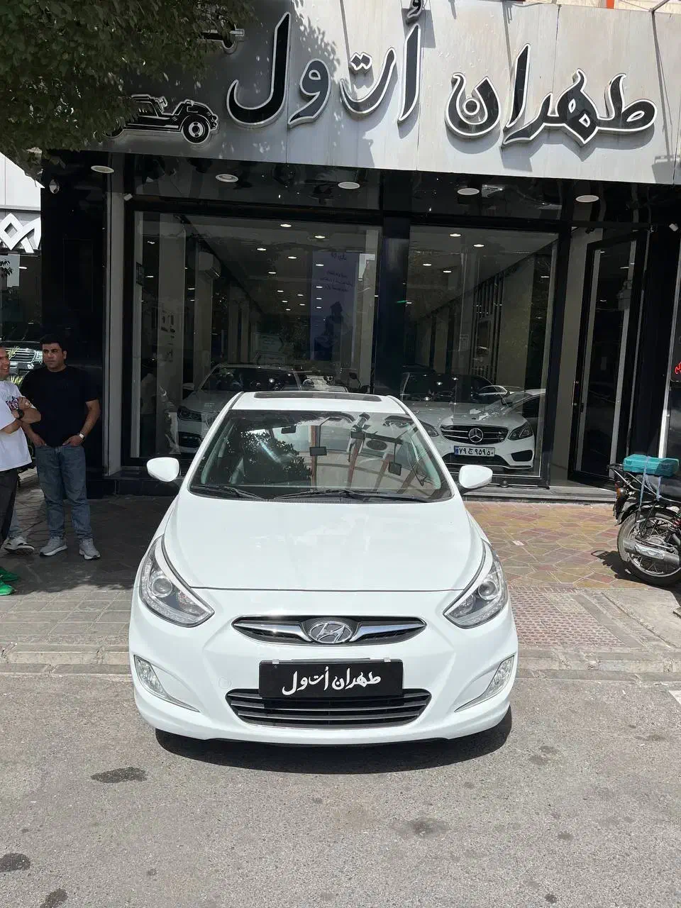 هیوندای اکسنت بلو، مدل ۲۰۱۵|خودرو سواری و وانت|تهران, عباس‌آباد|دیوار
