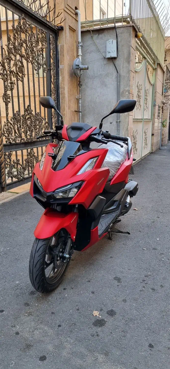 کلیک واریو ۱۶۰|موتورسیکلت|تهران, هلال احمر|دیوار