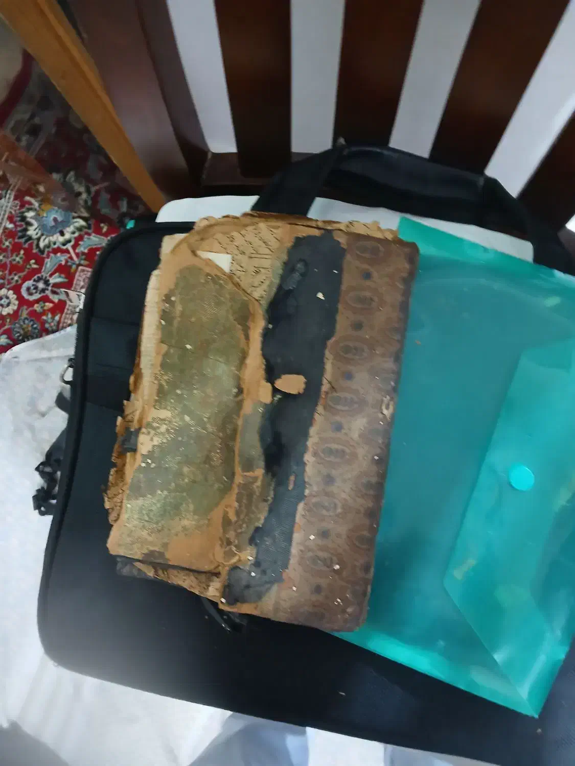 کتاب دعاقدیمی|کتاب و مجله تاریخی|رشت, توشیبا|دیوار