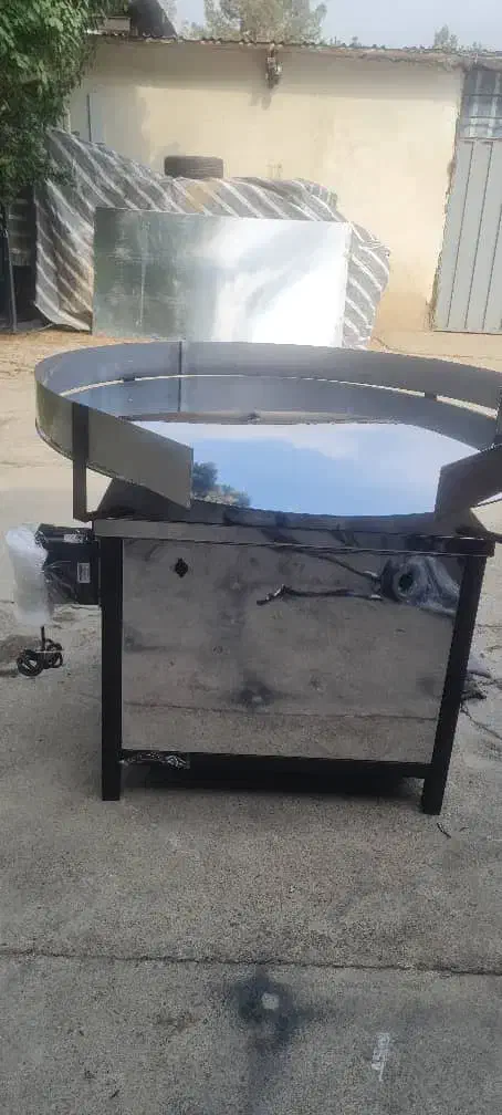 سیل القایی. تیوپ پرکن.لیبل پشت چسب دار.|ماشین‌آلات صنعتی|اصفهان, سپاهان‌شهر|دیوار