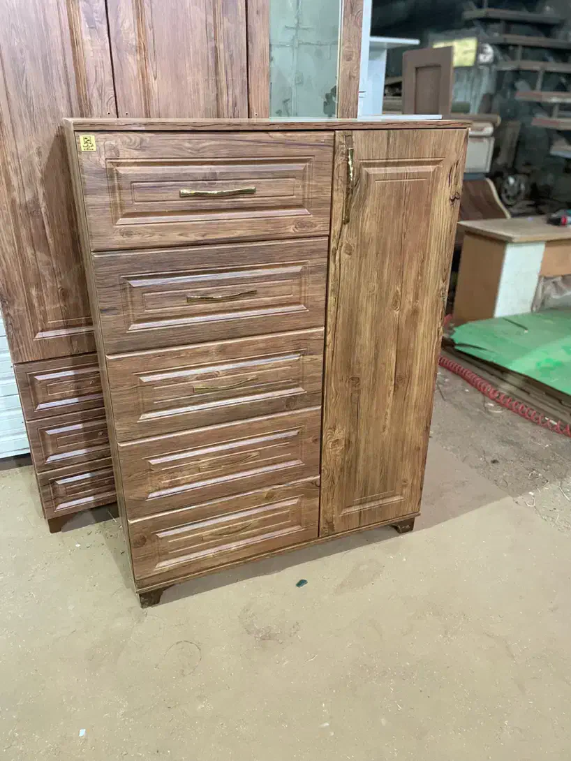 دراور ۱۰۰|جاکفشی، کمد، دراور|تبریز, |دیوار