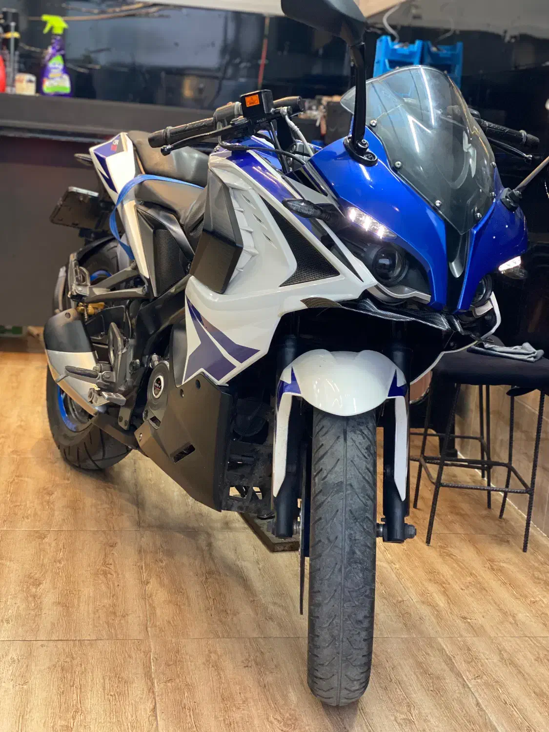 Rs200باجاج درحد|موتورسیکلت|رشت, ولکس|دیوار