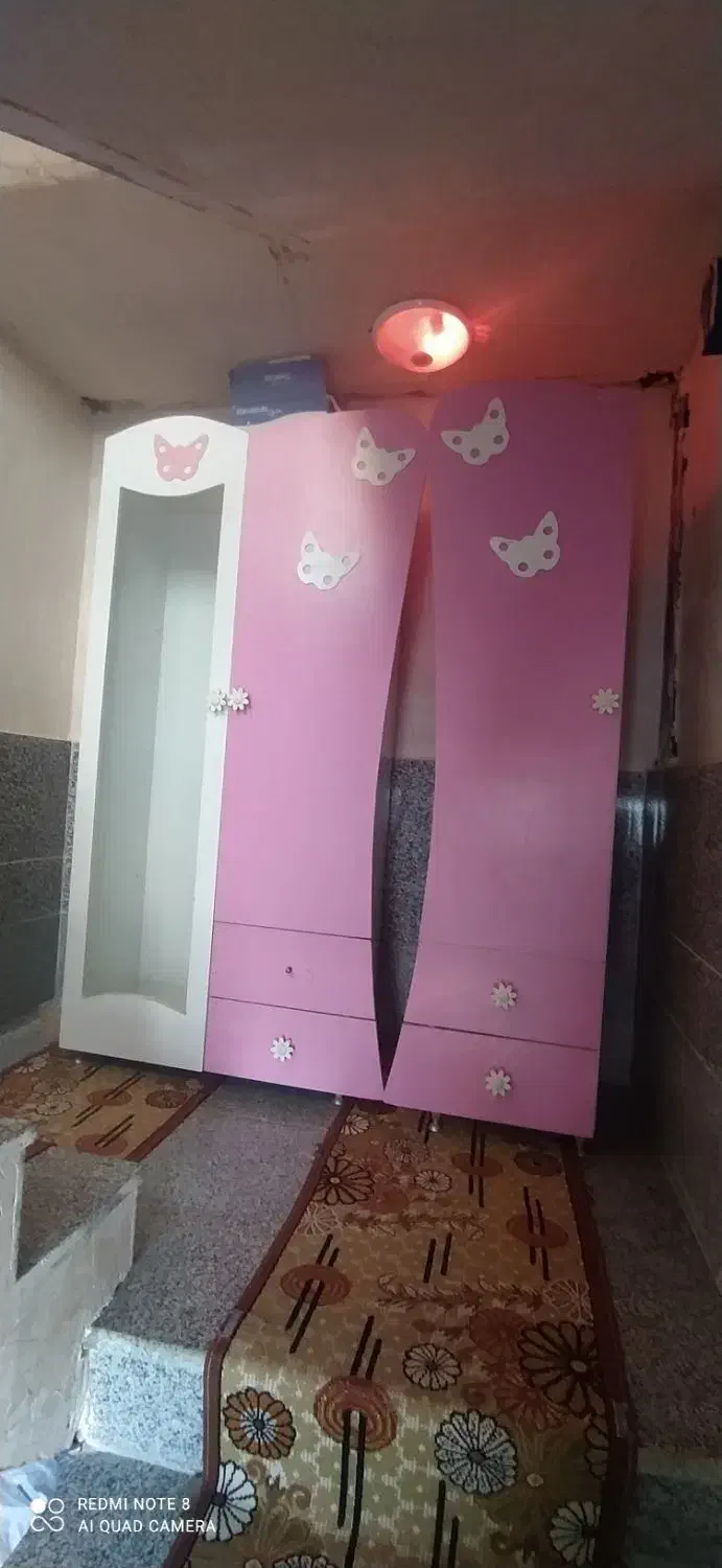 کمد|جاکفشی، کمد، دراور|خوی, |دیوار