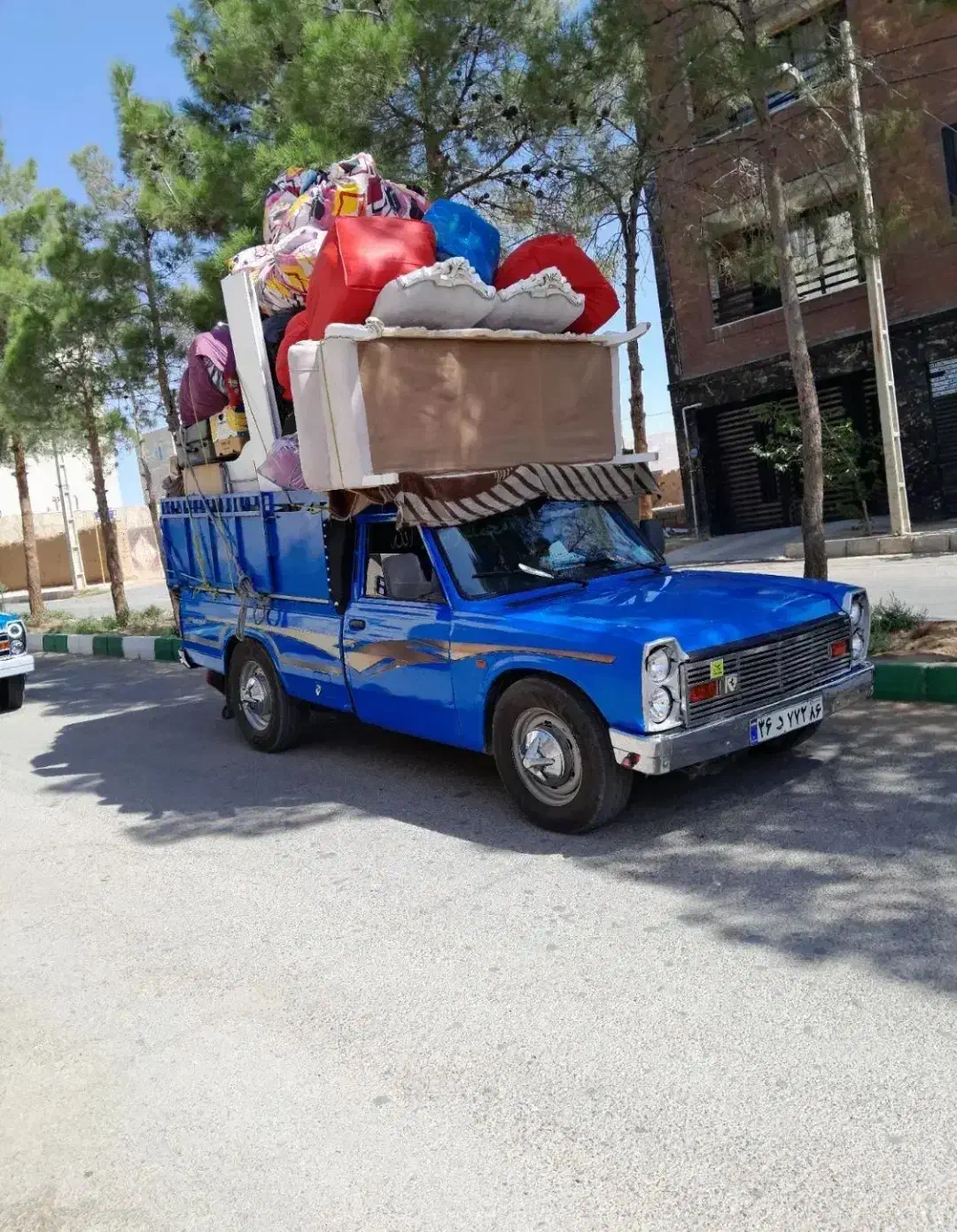 باربری و اثاث کشی جمشیدی با نیرو و ماشین|خدمات حمل و نقل|سمنان, |دیوار