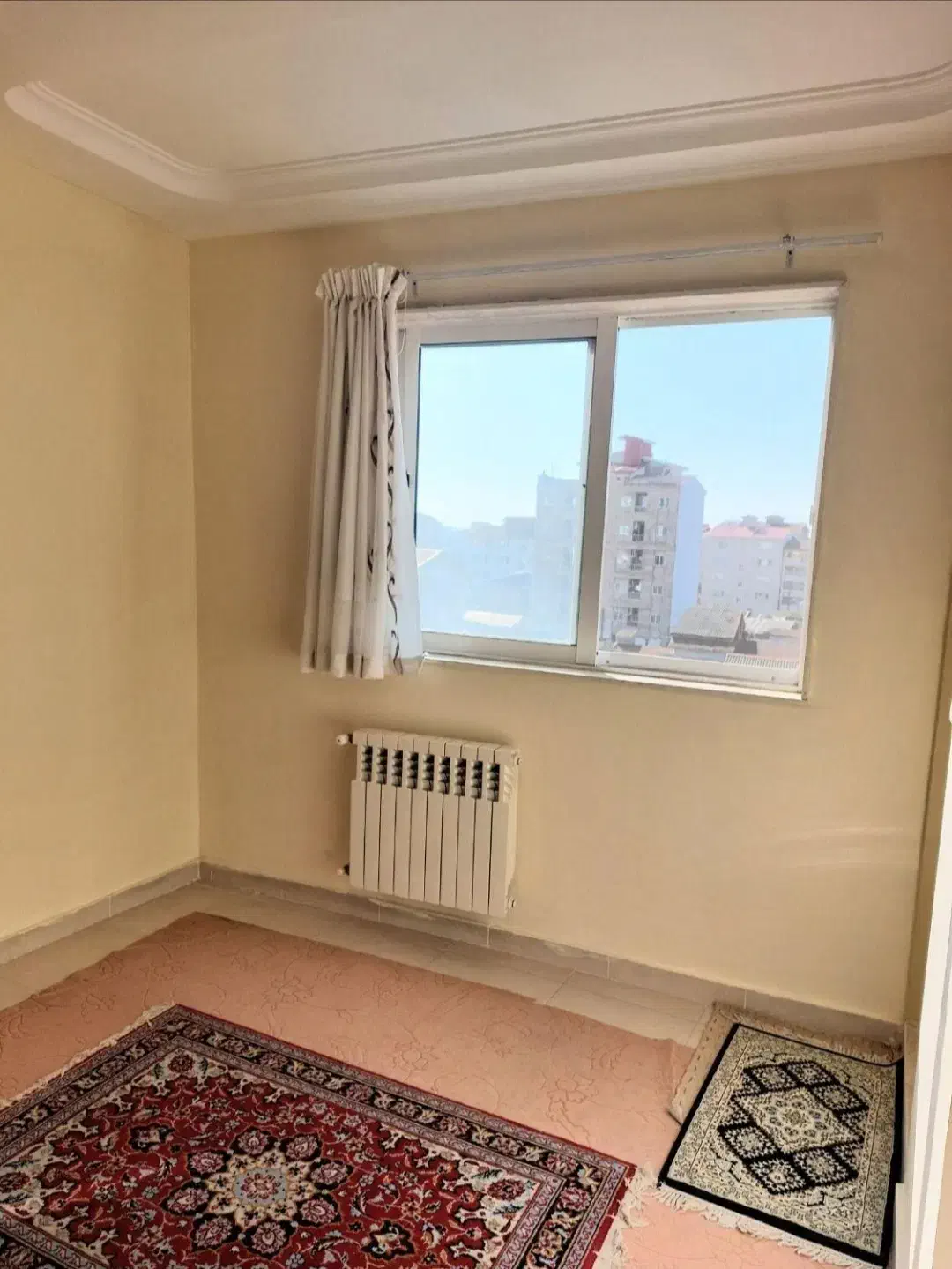 آپارتمان پاسدارن ۸۴ متر پارکینگ ، آسانسور ، پکیج|فروش آپارتمان|بندر انزلی, پاسداران|دیوار