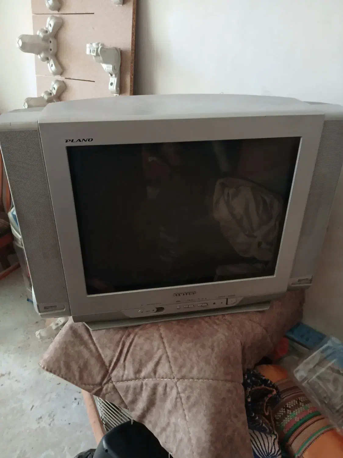 تلوزیون|تلویزیون و پروژکتور|آق قلا, |دیوار