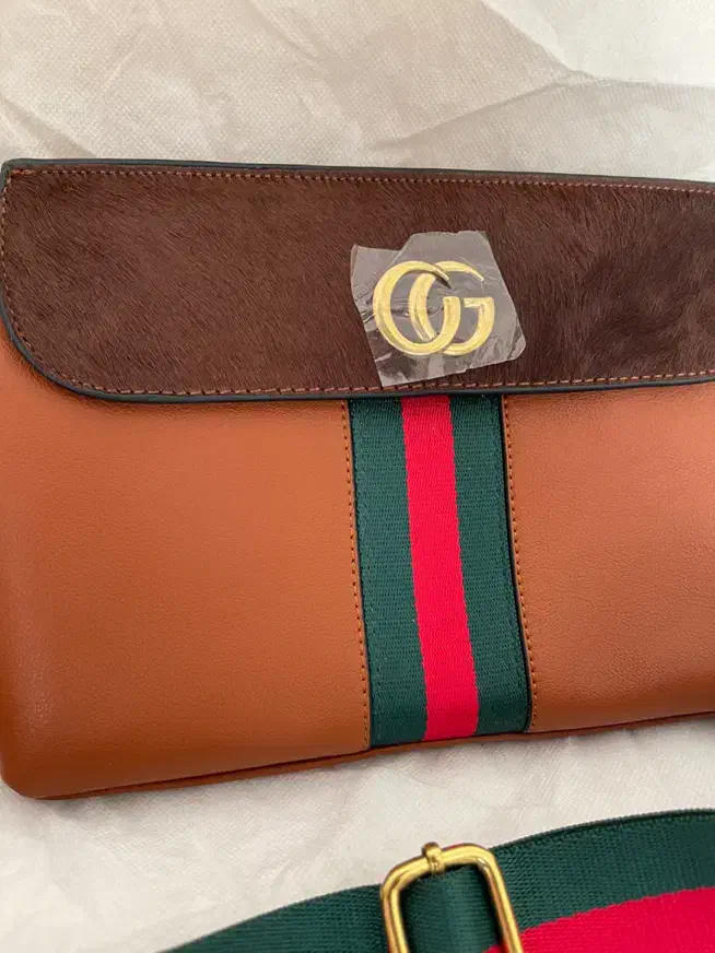 کیف گوچی|کیف، کفش، کمربند|تبریز, |دیوار