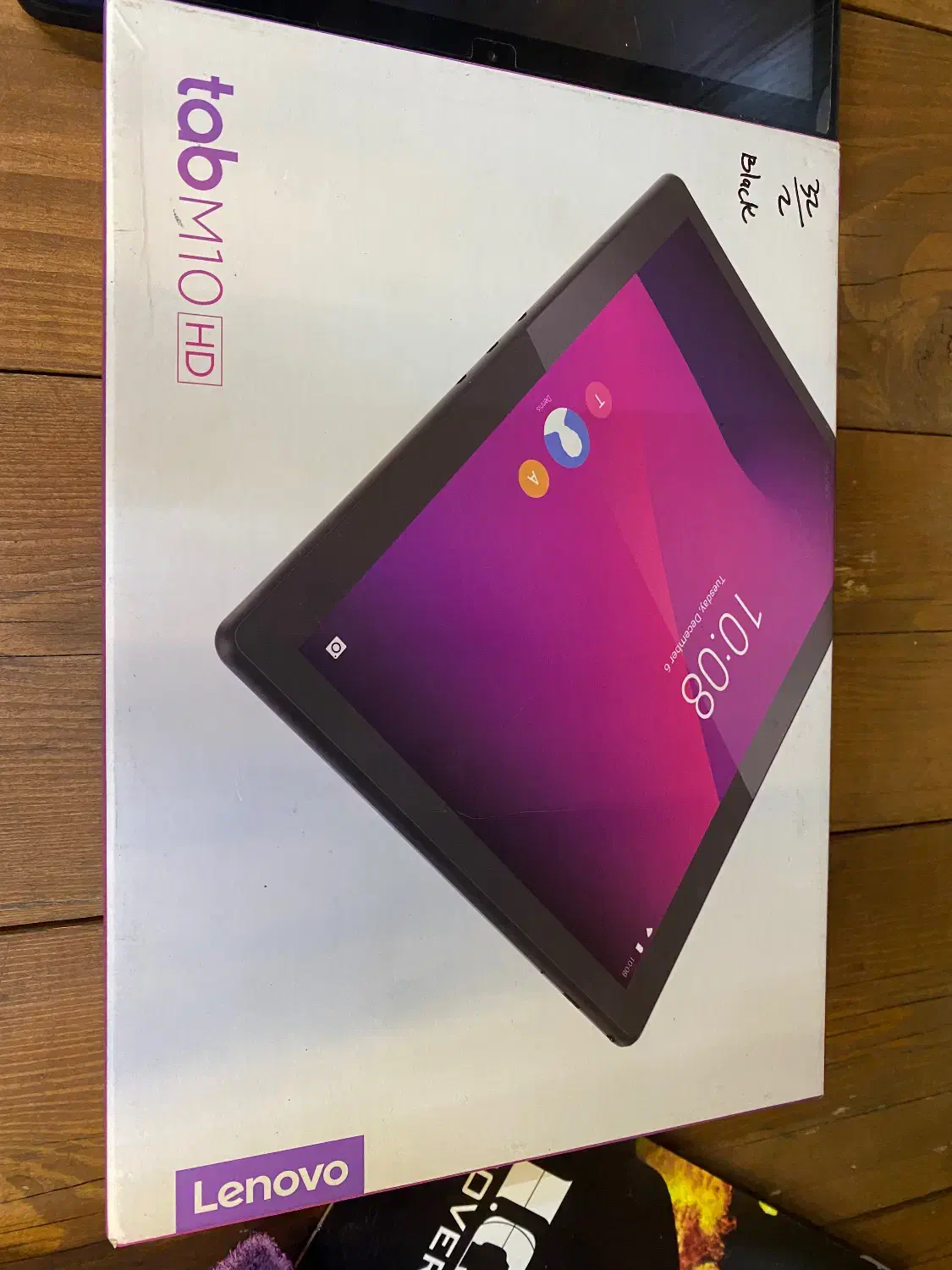 تبلت ۱۰ اینچ لنوو در حد نو سیم کارت خور|تبلت|ساری, |دیوار