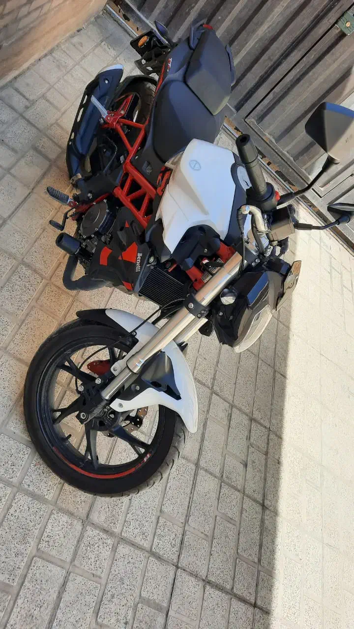 موتور بنلی ۲۵۰ تک سیلندر فابریک|موتورسیکلت|تهران, دردشت|دیوار