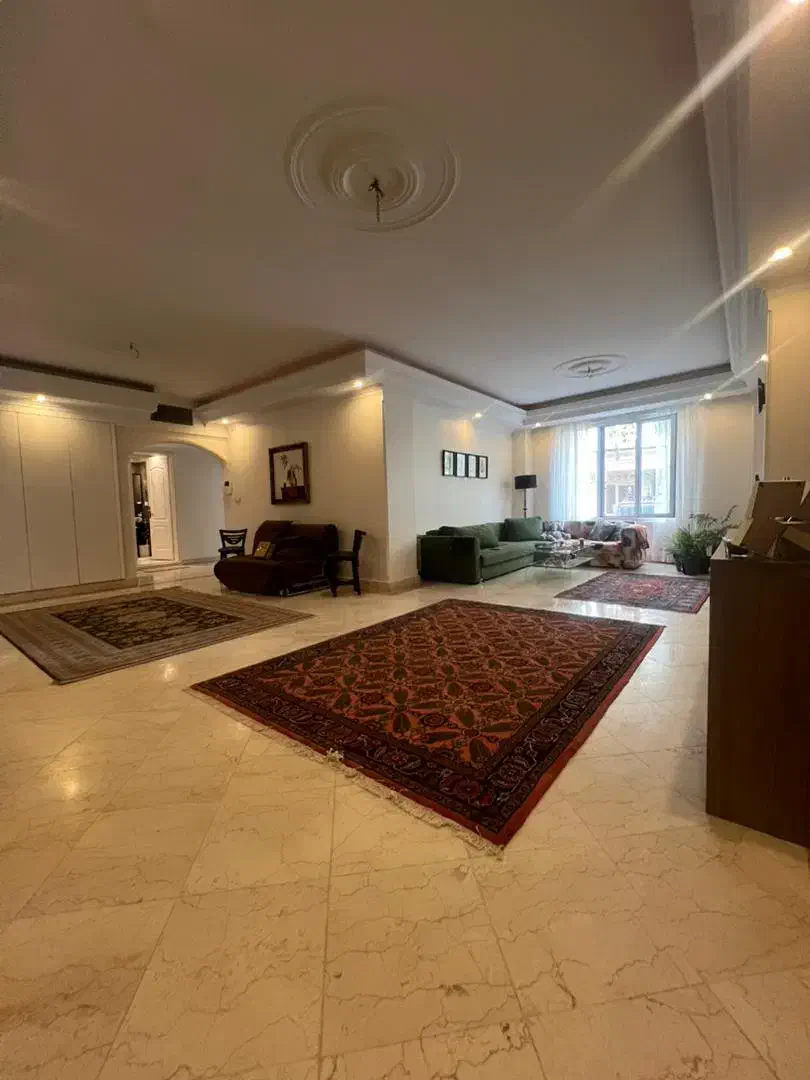 فروش ۱۴۰ متر کامرانیه شمالی / فرعی دنج + بازسازی|فروش آپارتمان|تهران, کامرانیه|دیوار