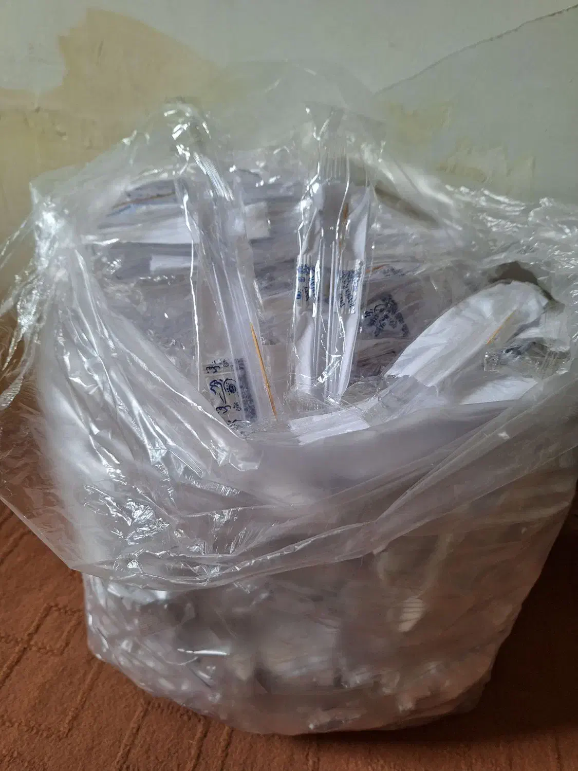 قاشق و چنگال بسته بندی شده|ظروف نگهدارنده، پلاستیکی، یک‌بارمصرف|ارومیه, |دیوار