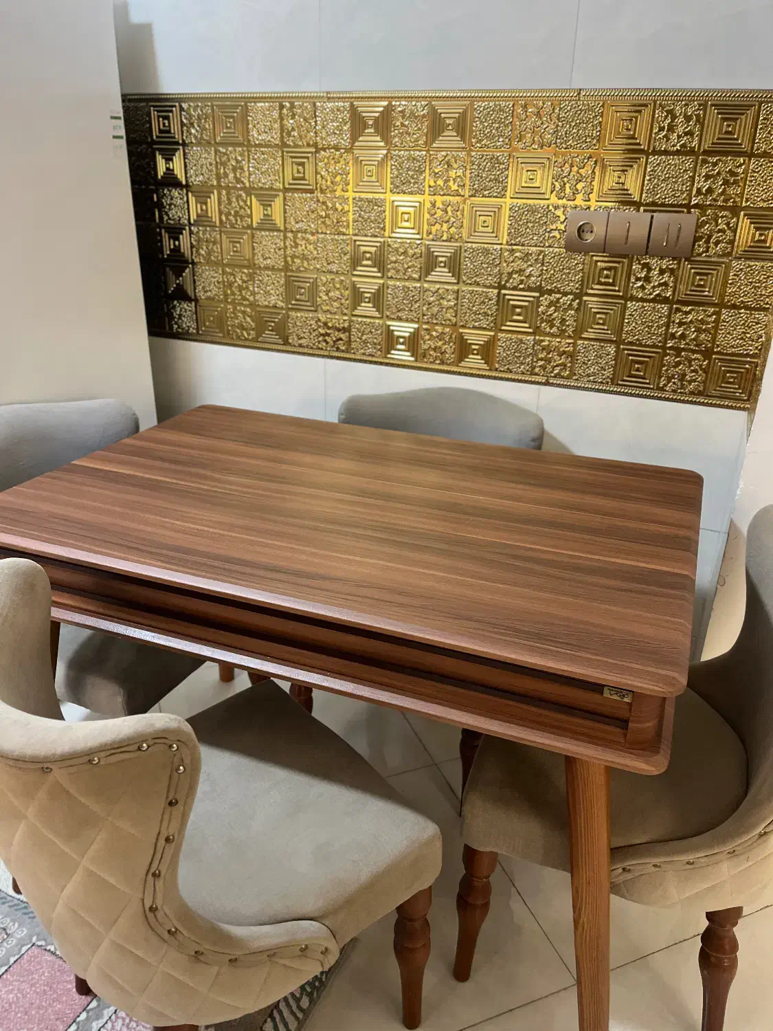 میز ناهار خوری ۴ نفره|میز و صندلی غذاخوری|لنگرود, |دیوار
