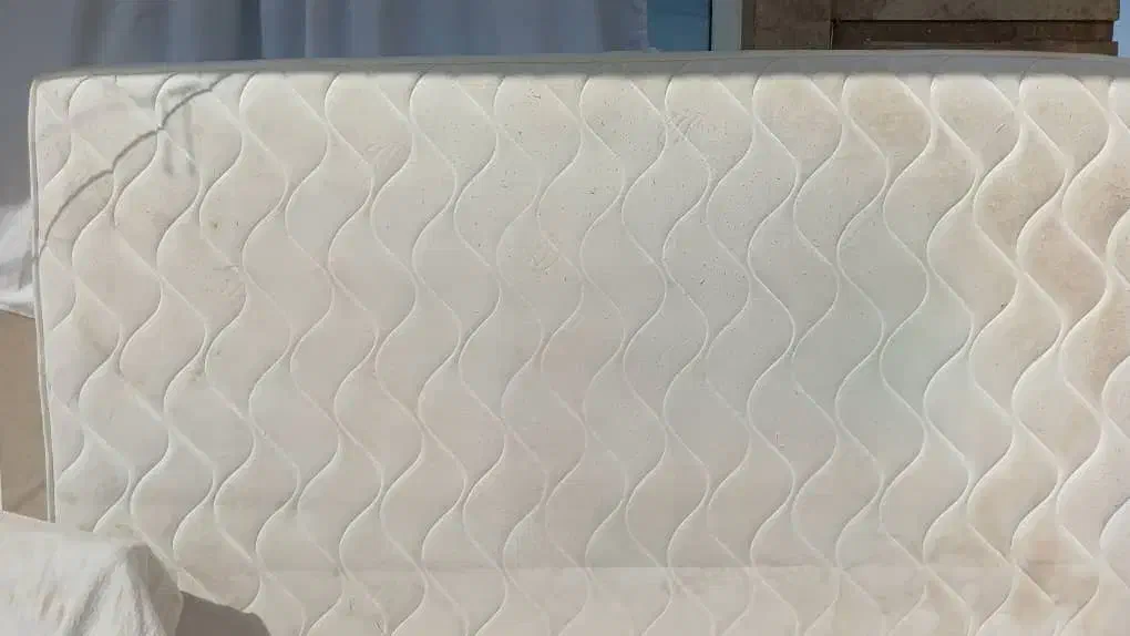 تشک رویال|تشک تختخواب|کاشان, امیرکبیر|دیوار