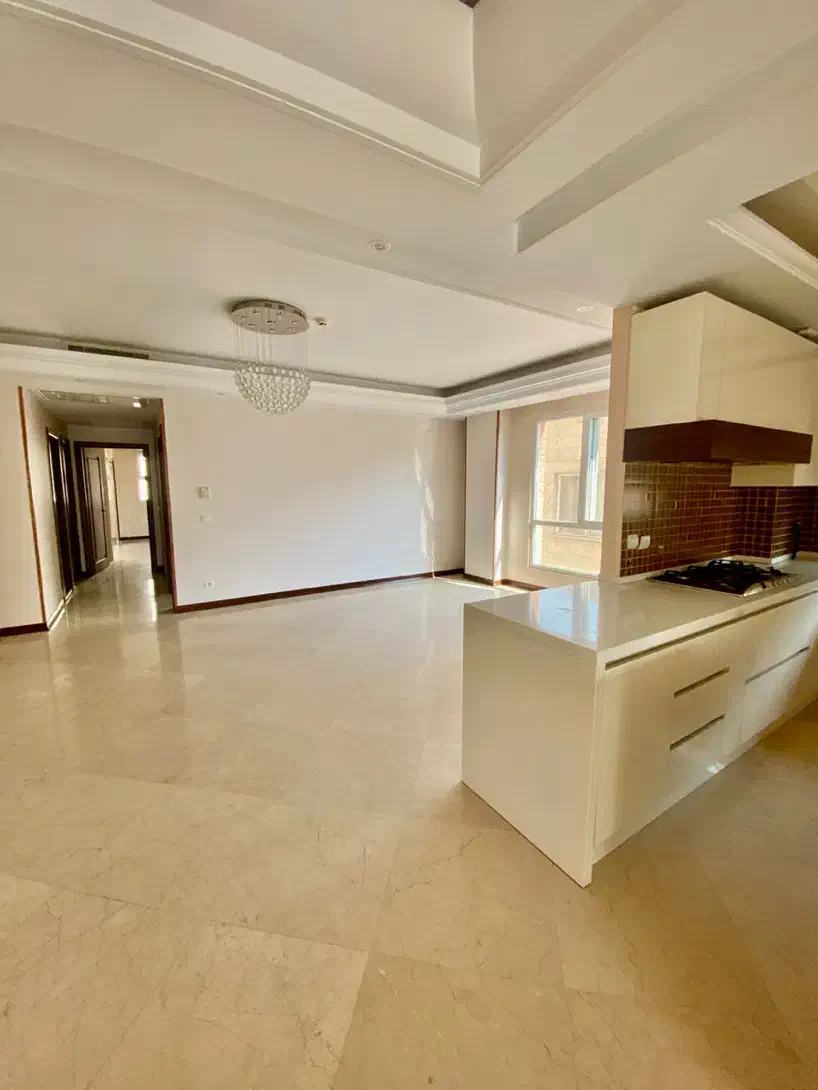 اجاره واحد ۲۲۰متر الهیه /3خواب/۲پارکینگ/فول مشاعات