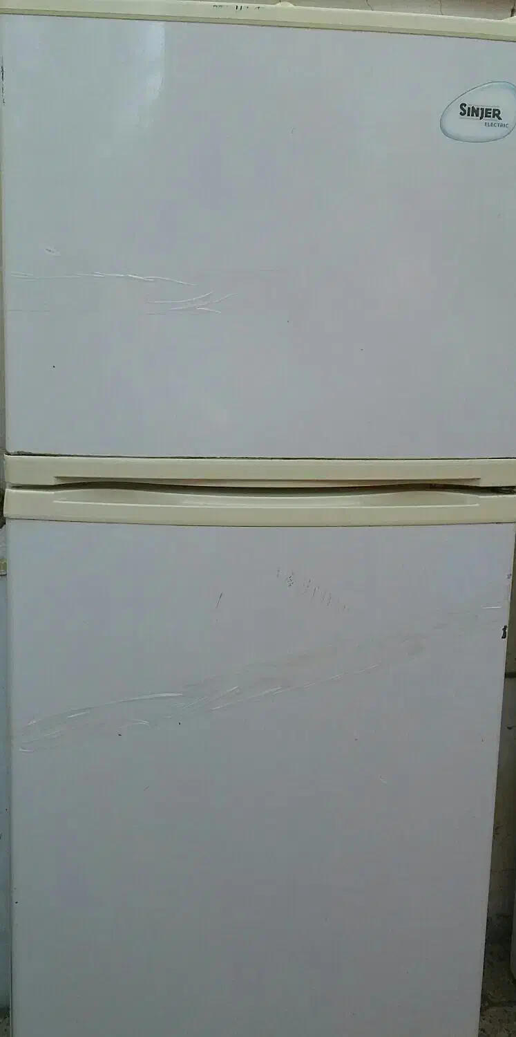 یخچال فریز کاملا سالم و لباسشویی تمام اتومات|ماشین لباسشویی و خشک‌کن لباس|خلخال, |دیوار