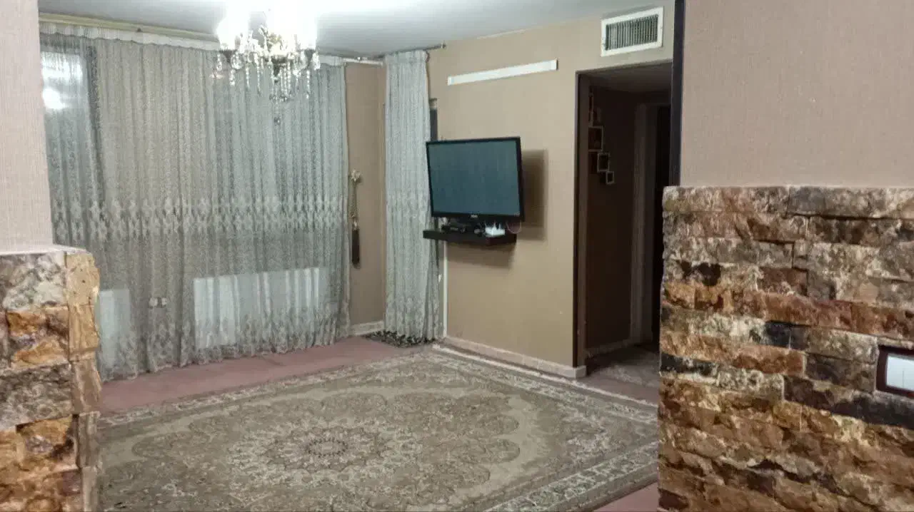 رهن کامل واحد مجتمع واقع در محمدیه منطقه 6|اجارهٔ آپارتمان|محمدیه-قزوین, |دیوار