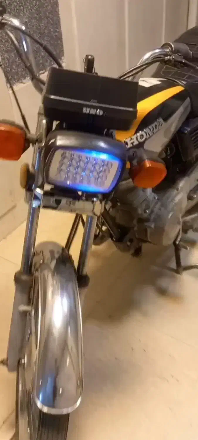 متور ۱۲۵ مدل ۸۹ پلاک ملی بیمه|موتورسیکلت|کاشان, پامنار|دیوار