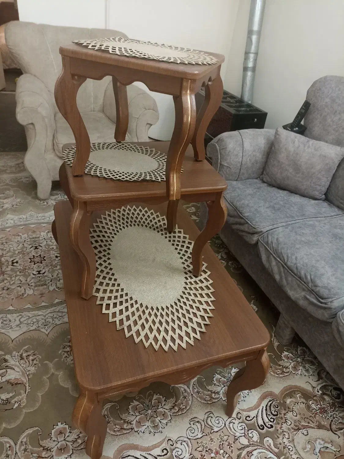 سه عدد جلو مبلی کاملا سالم|مبلمان خانگی و میز عسلی|پاکدشت, پاکدشت (مامازند)|دیوار