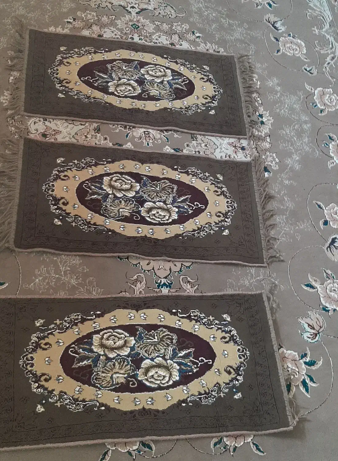 چند عدد پادری|پادری|شوشتر, |دیوار