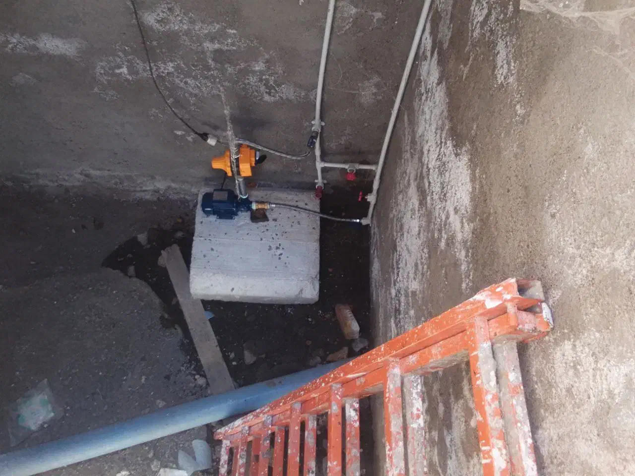 خدمات لوله کشی آب ، نصب پمپ ،خورده بنایی|خدمات پیشه و مهارت|مشهد, جاهد شهر|دیوار