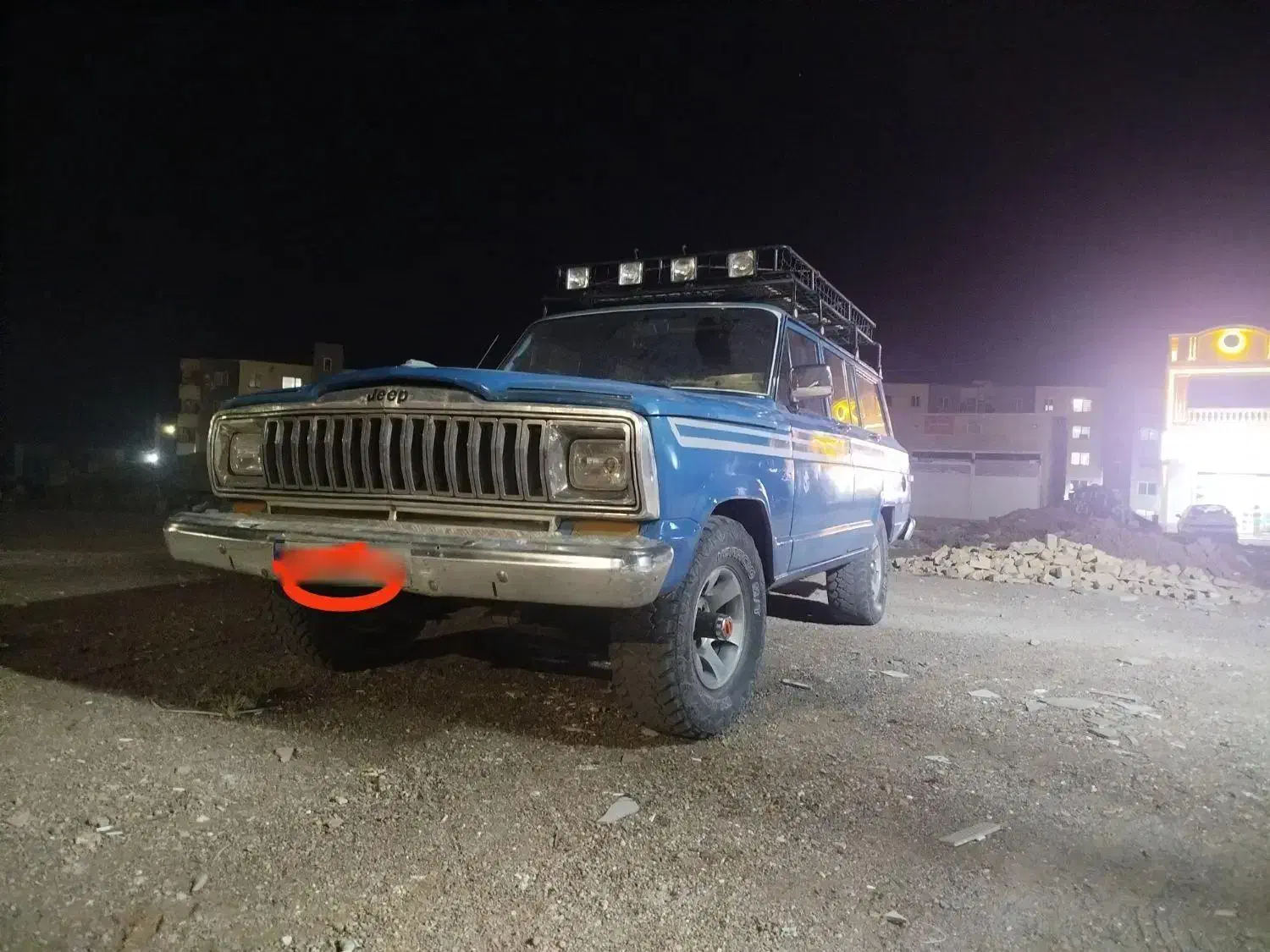 جیپ آهو ۶۴|خودرو کلاسیک|پرند, فاز ۳|دیوار