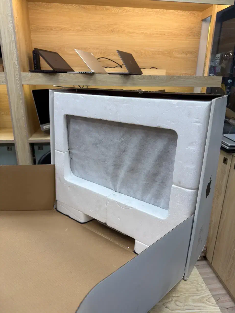 آی مک اپل imac a1418|رایانه رومیزی|تهران, فلسطین (میدان انقلاب)|دیوار