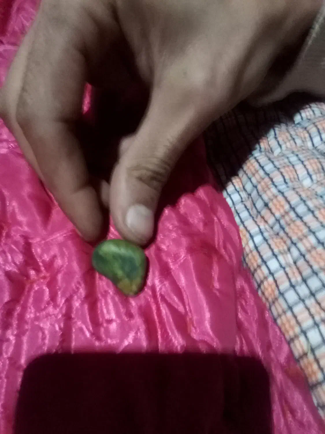 سنگ پاد زهر|کلکسیون اشیاء عتیقه|شهمیرزاد, |دیوار