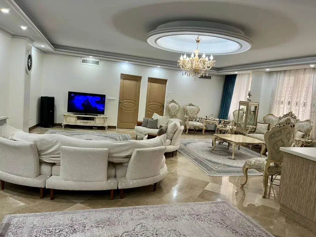 آپارتمان ۱۲۰ متری / فول امکانات / کوچه قدس