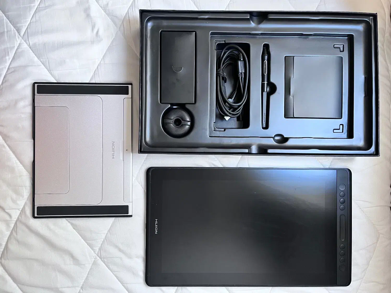 قلم نوری هوئیون Kamvas Pro16|تبلت|تهران, سید خندان (جلفا)|دیوار