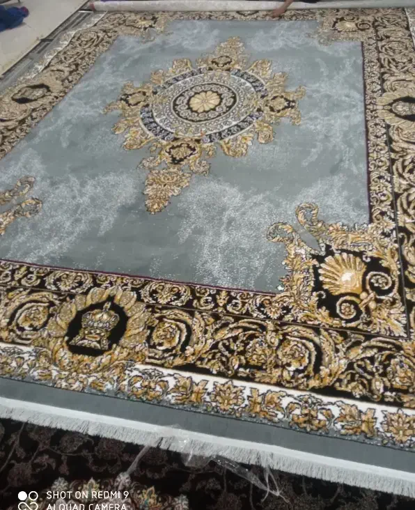 ۲تخته فرش۱۲متری۷۰۰شانه تراکم۲۱۰۰چهارتاهم دارم نونو|فرش|گناباد, |دیوار