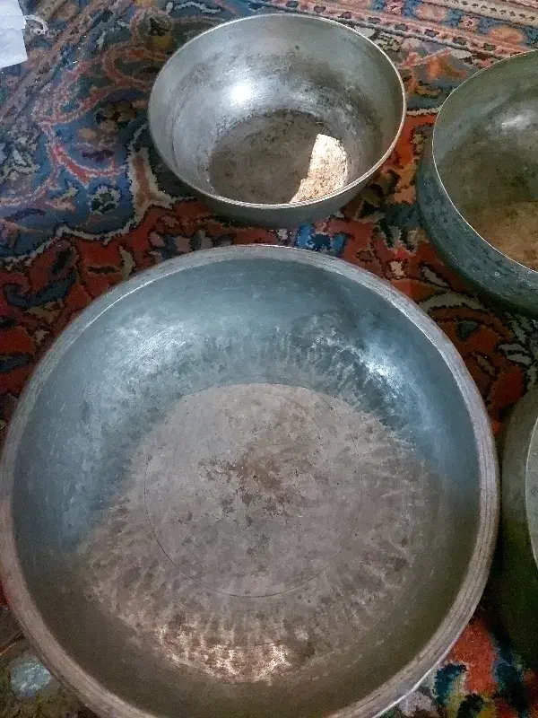 کاسه مسی قدیمی|کلکسیون اشیاء عتیقه|گلپایگان, |دیوار