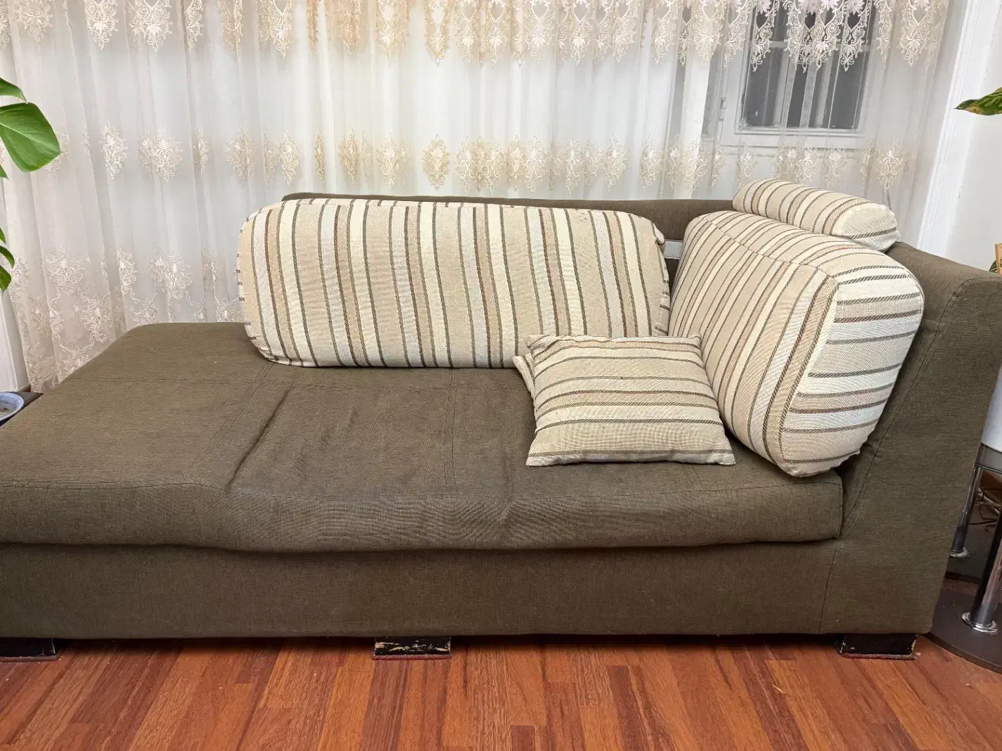 مبل راحتی دست دوم|مبلمان خانگی و میز عسلی|تهران, پرواز|دیوار