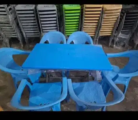 صندلی پلاستیکی هرکول|میز و صندلی غذاخوری|اهواز, شهدای انتظامی|دیوار